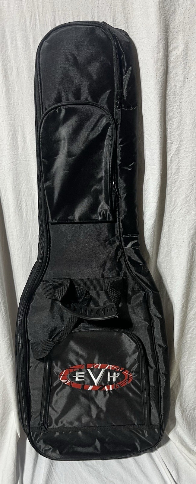 EVH CUSTOM BUILT TRIBUTE GUITAR