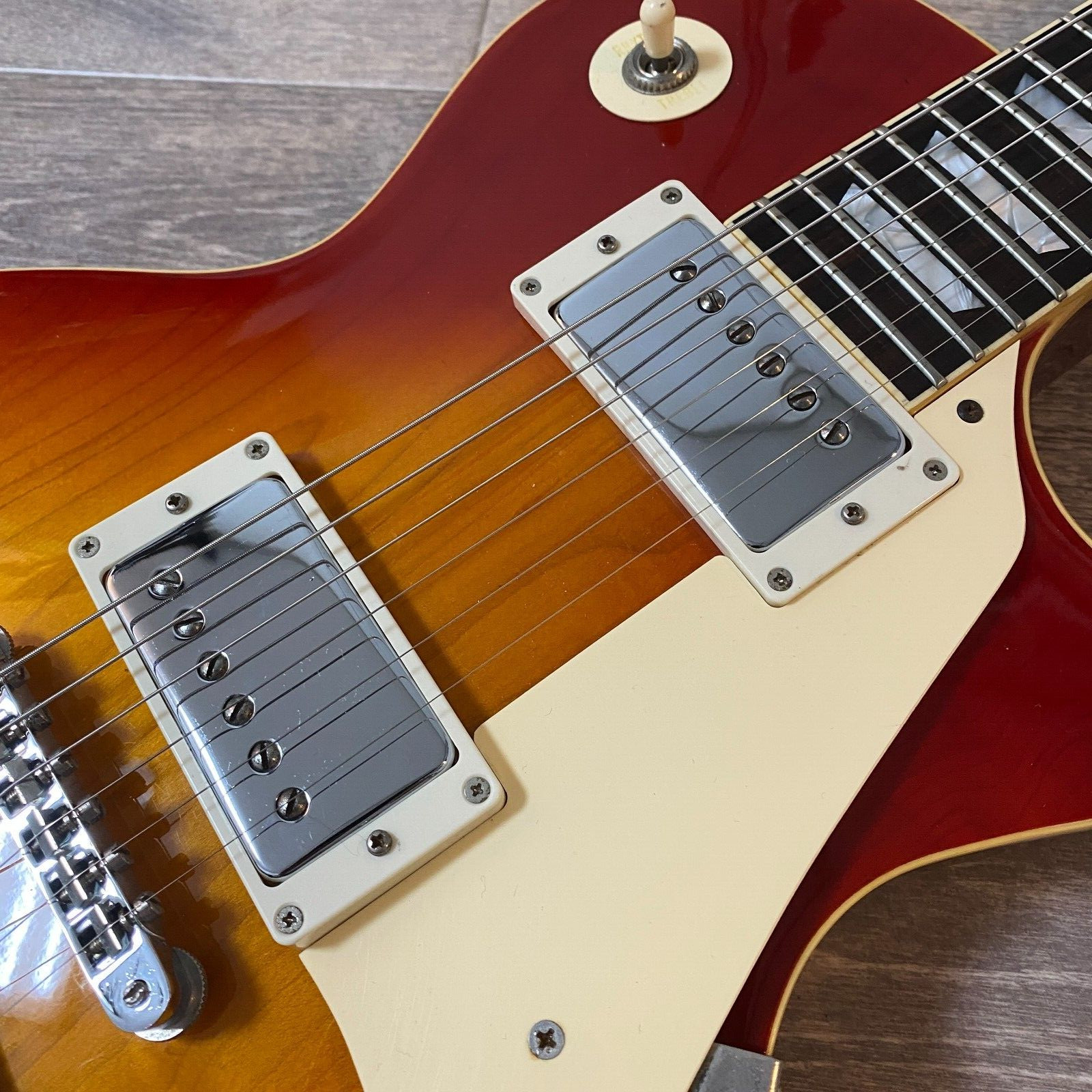 Orville By Gibson Electric Guitar Les Paul Stand Cherry Sunburst LPS-75 Used