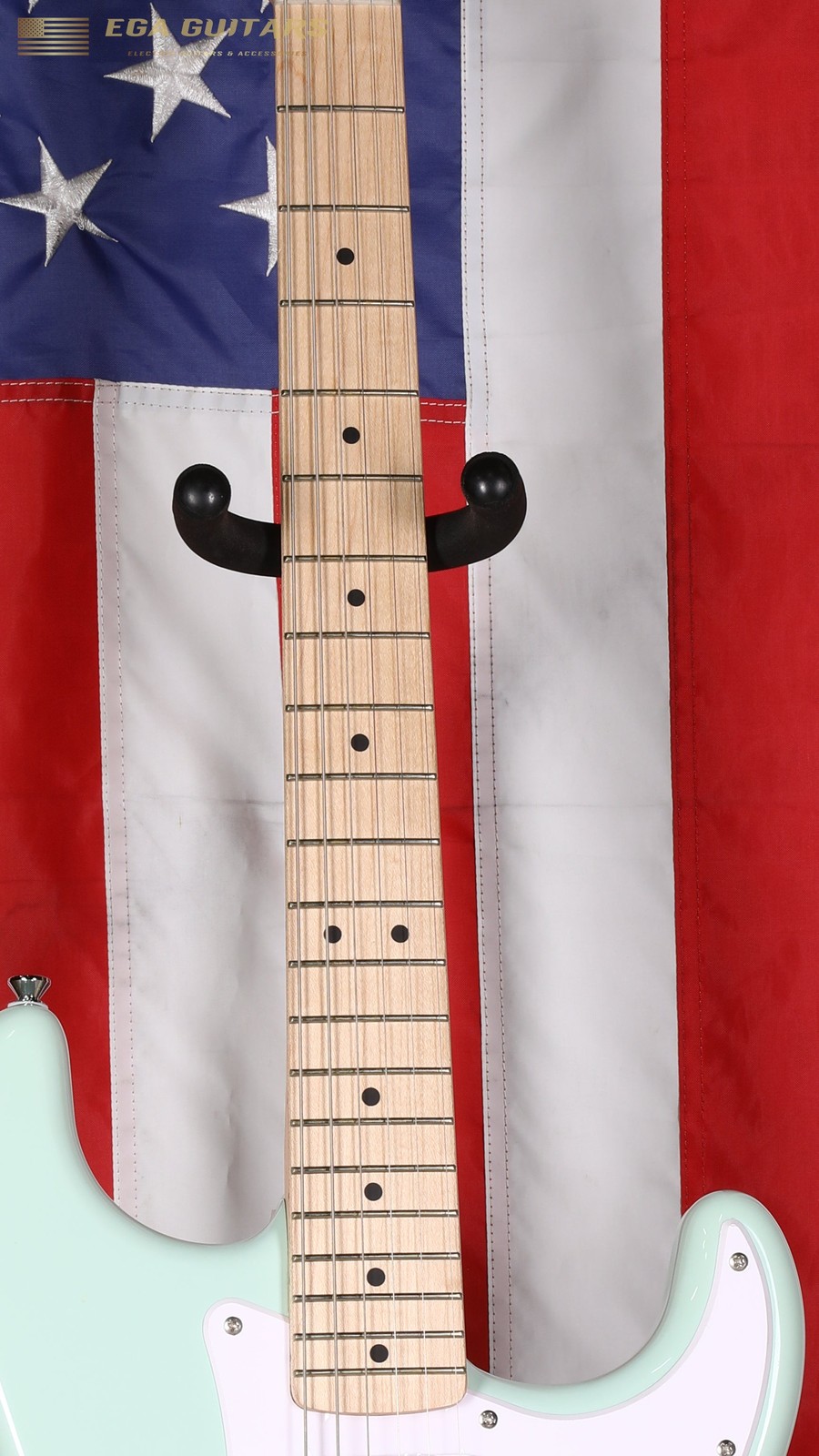 Squier FSR Sonic Stratocaster – Surf Green