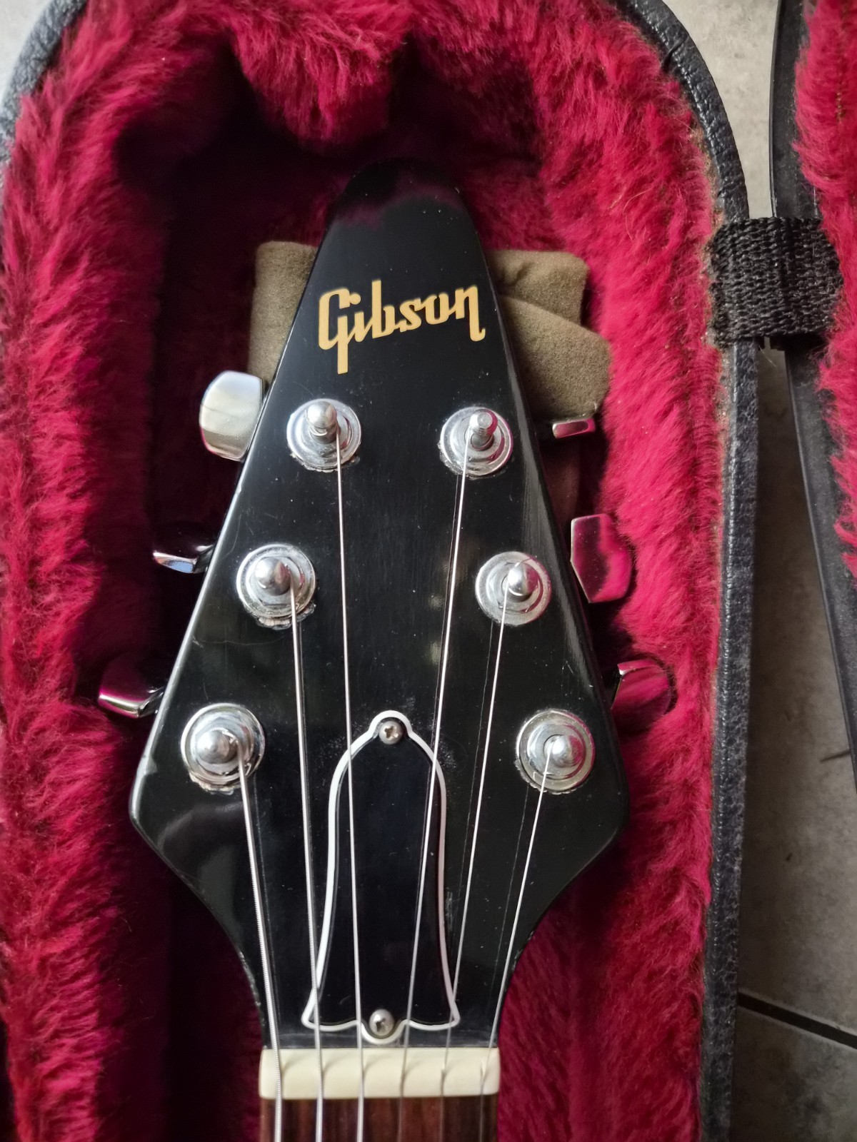 1983 Vintage Gibson Flying V Guitar Black