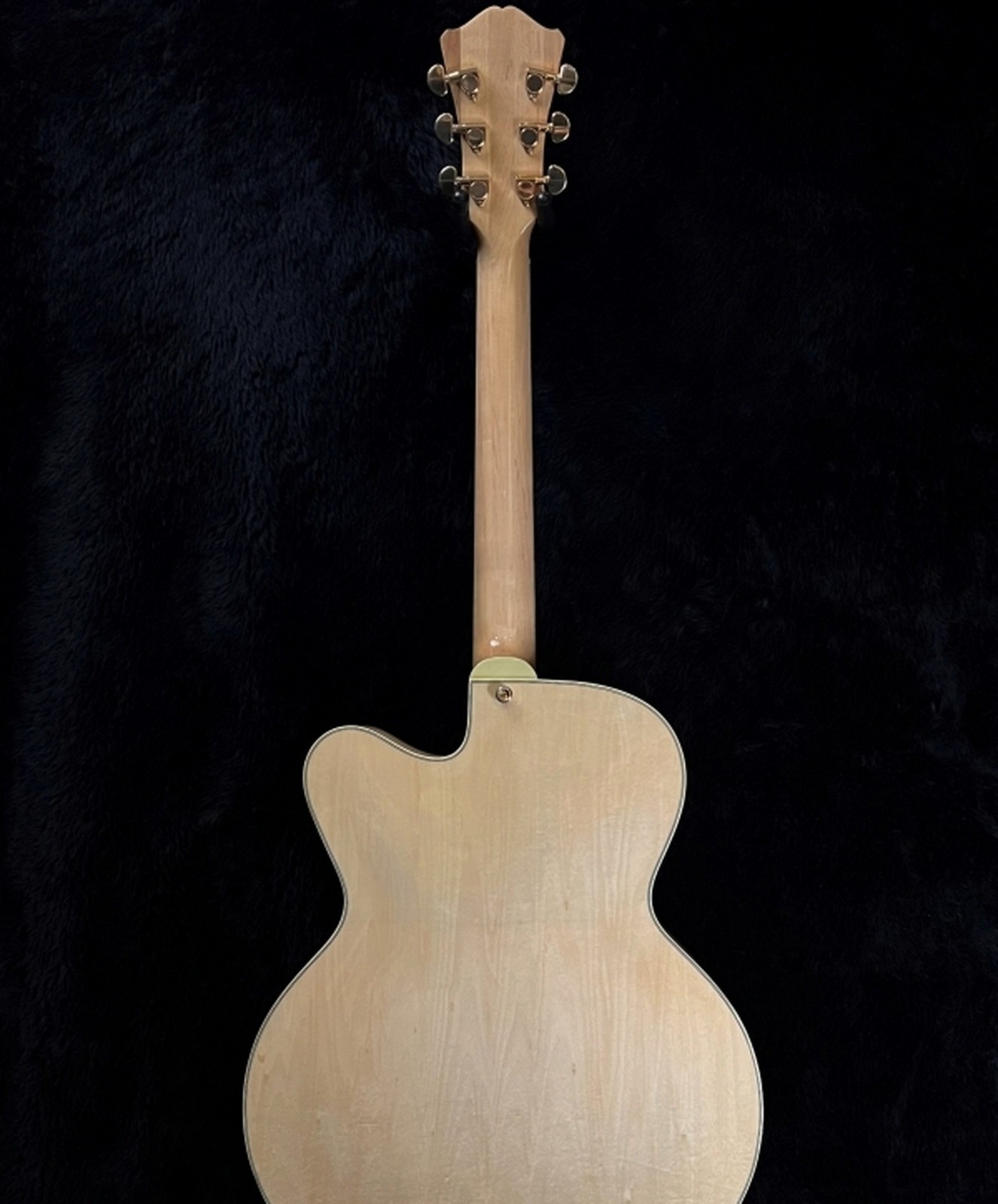 Eastman AR-403CE/D Used Maple body Blonde w/Hard case