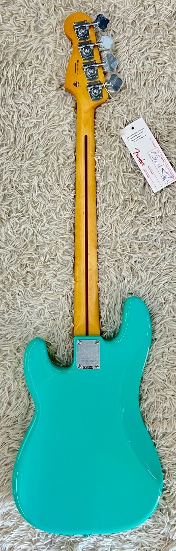 Fender 75th Anniversary Player II Precision Bass®, Rosewood board, Seafoam Gree