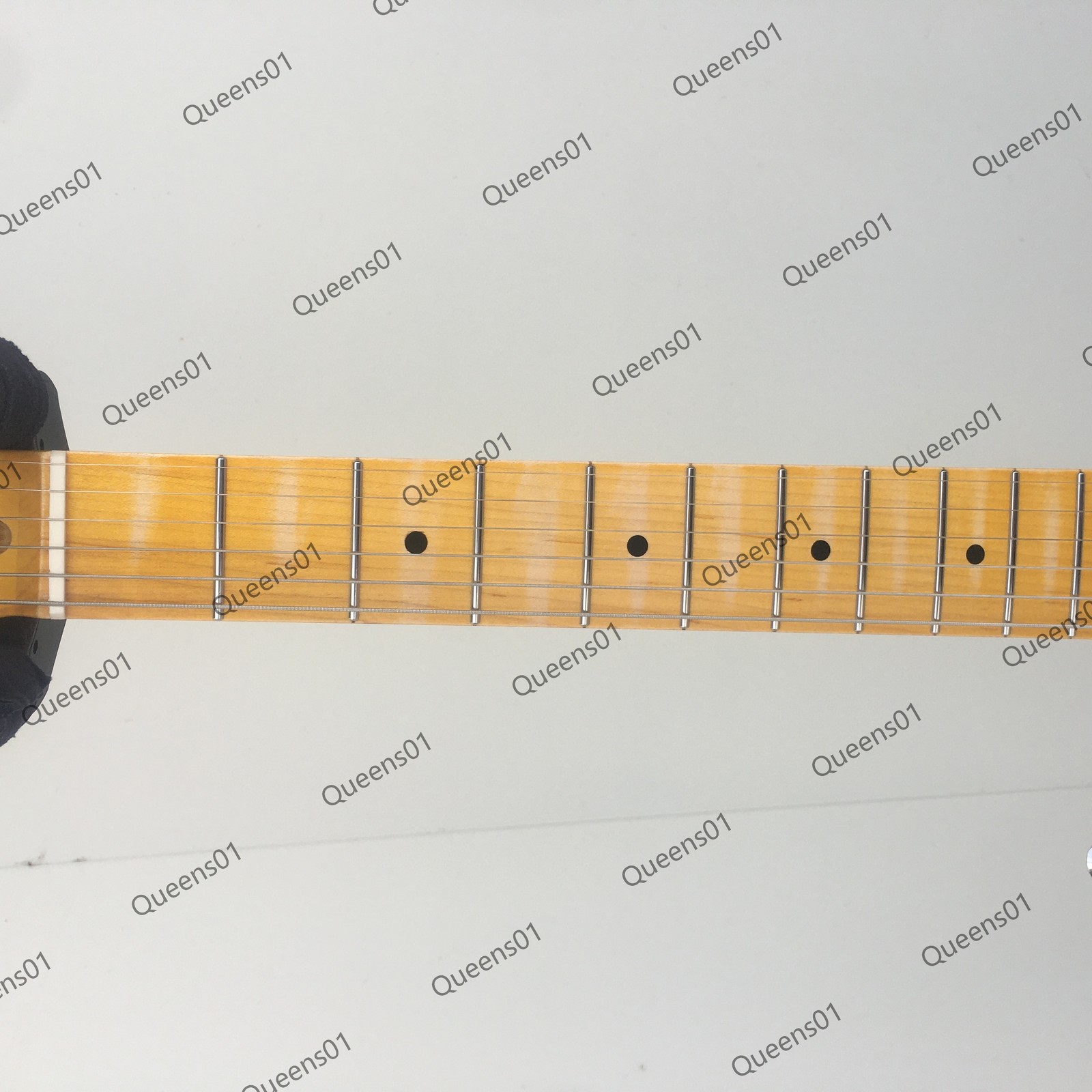 Vintage Aged Electric Guitar SSS Pickups Tremolo Bridge Chrome Hardware White