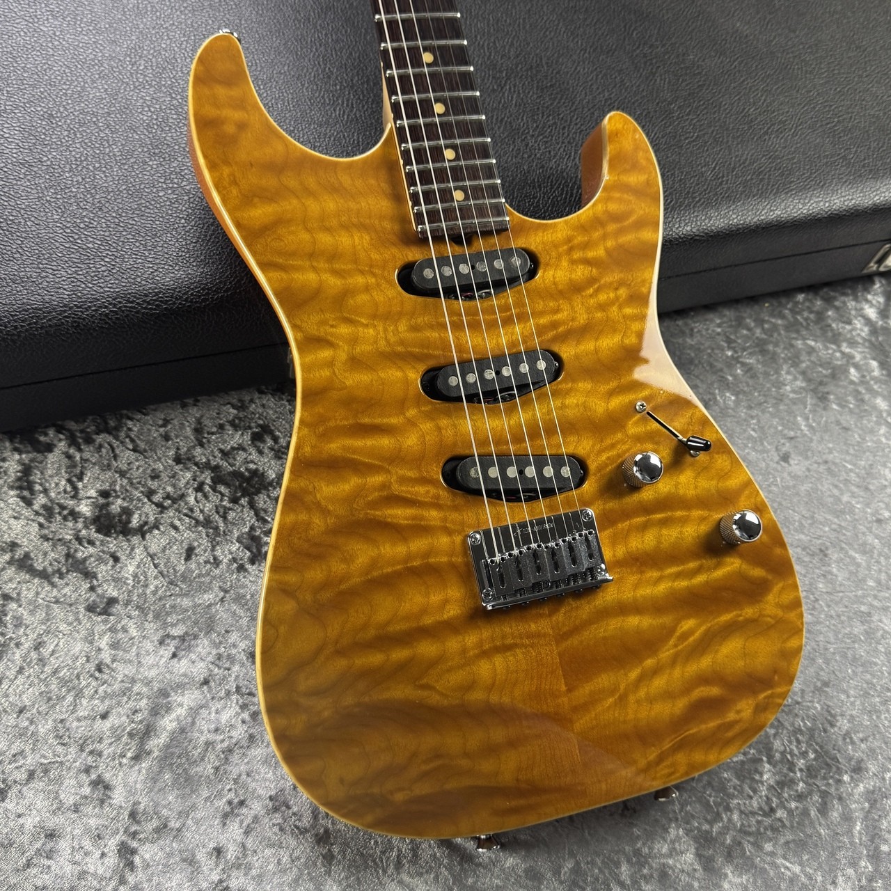 Tom Anderson Finest Maple Drop Top Translucent Amber With Binding 3.17Kg 2000 4F