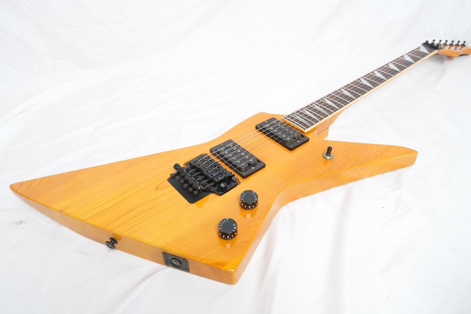 Aria Pro II ZZ Series Explorer Type Natural 1980s MIJ Made in Japan