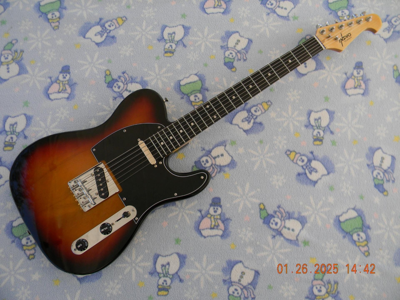 Indio/Aftermarket “Custom Shack” Tele , Alnico 5 Pickups, Capactor Upgrade, 6lbs