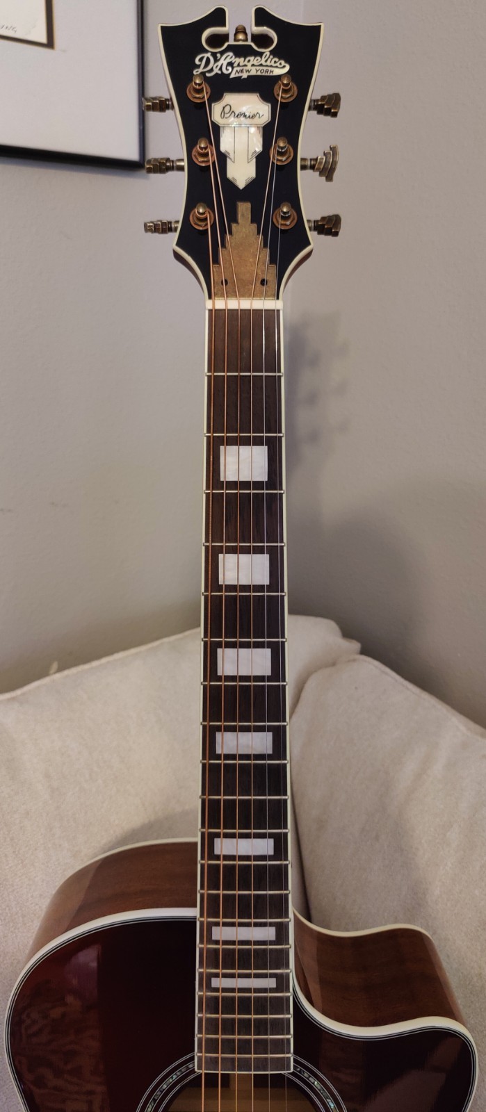 D’angelico Premier Gramercy A/E Guitar – Iced Tea Burst.Brand New Hardshell Case