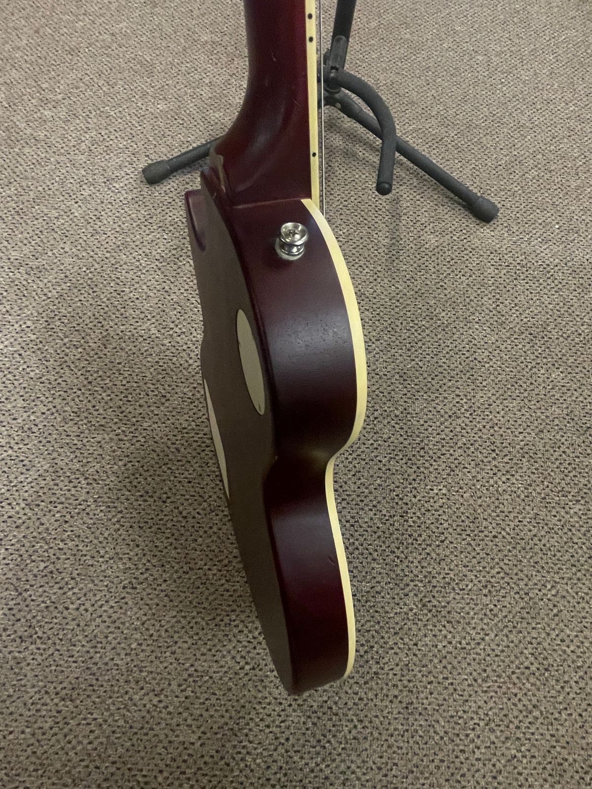 Epiphone Traditional Pro IV – Worn Wine Red Electric Guitar