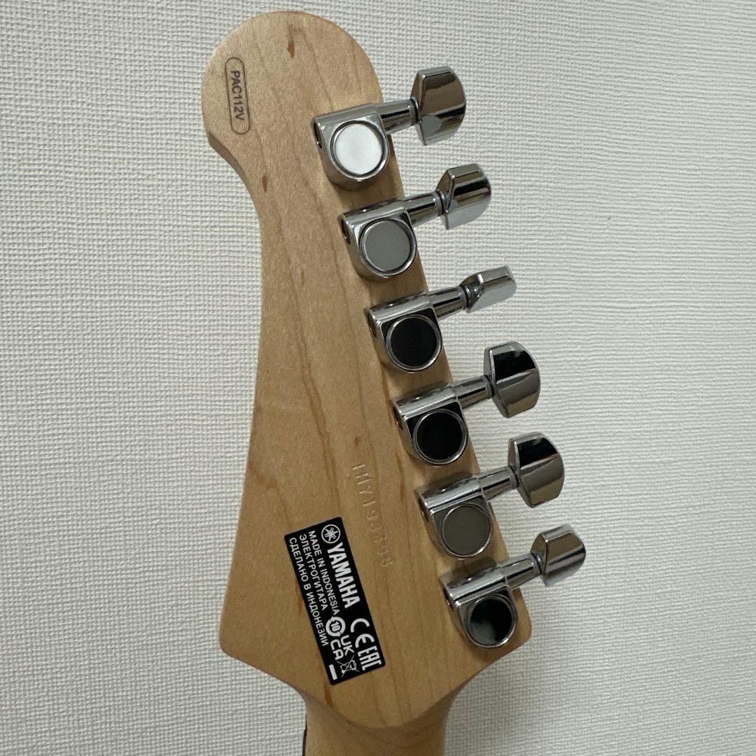 YAMAHA PACIFICA PAC112V White Electric Guitar Yamaha