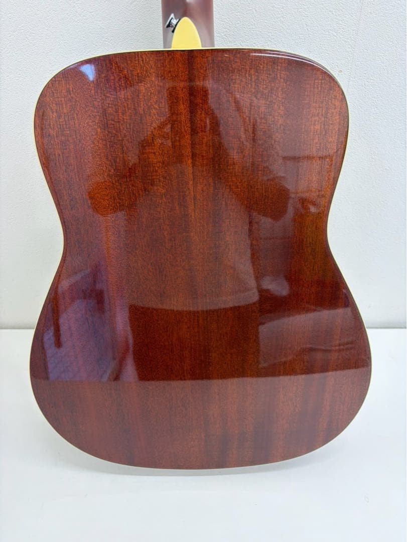 YAMAHA acoustic guitar FG820