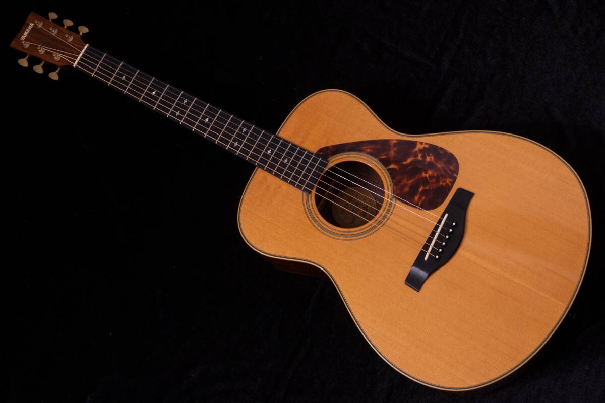 YAMAHA LS26 Acoustic Guitar Spruce Top Indian R Wood 2.075kg Used