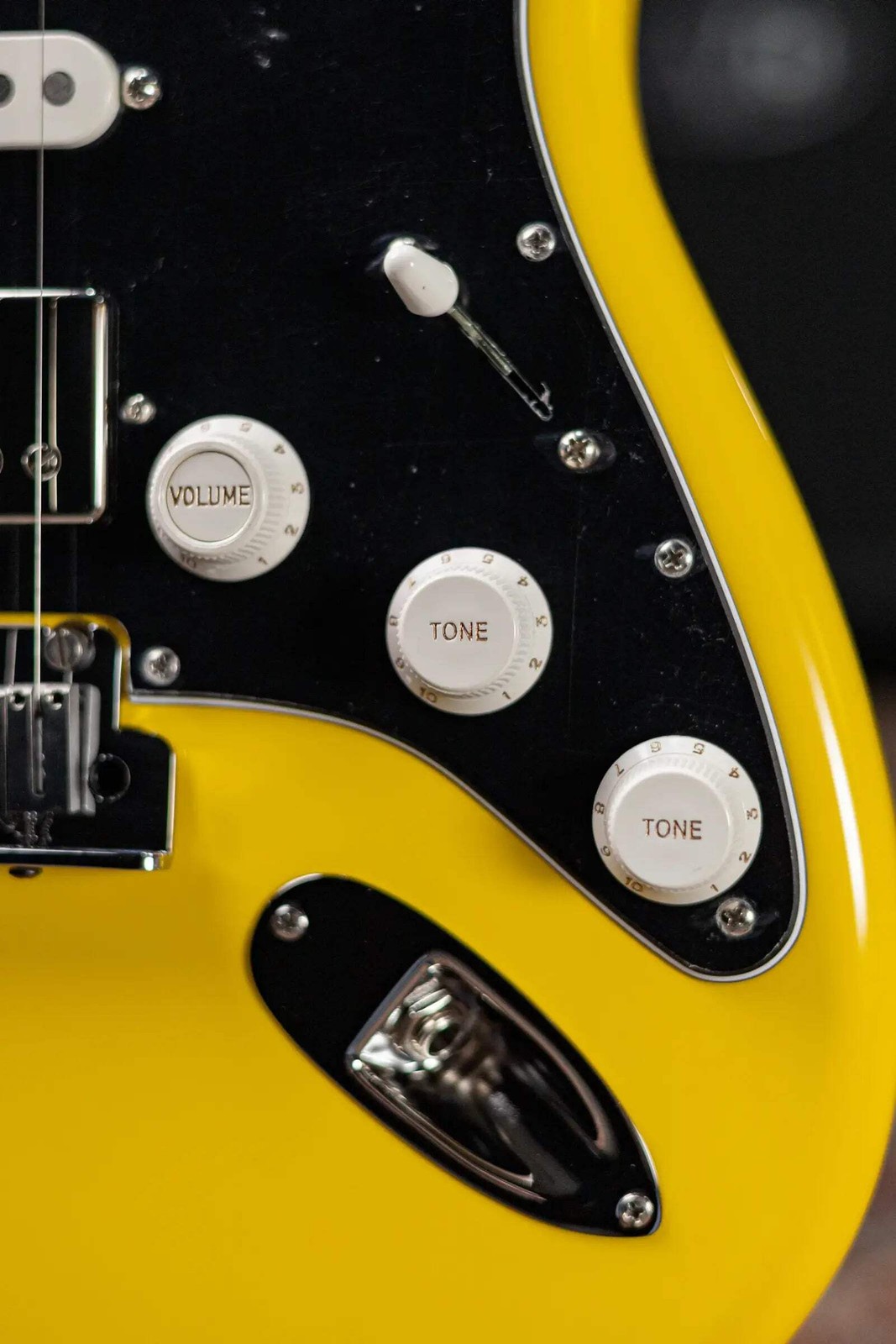 Fender Limited Edition American Ultra II HSS Stratocaster Electric Guitar – Graf