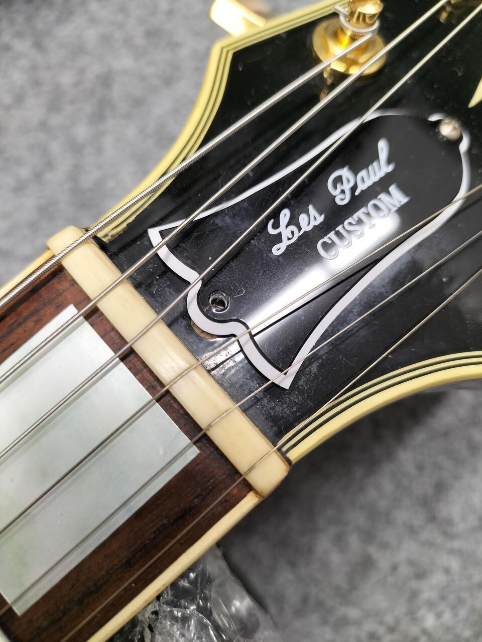 Greco EG500C Black Gold Hardware Made in Japan 1981 LP Custom Type E.Guitar