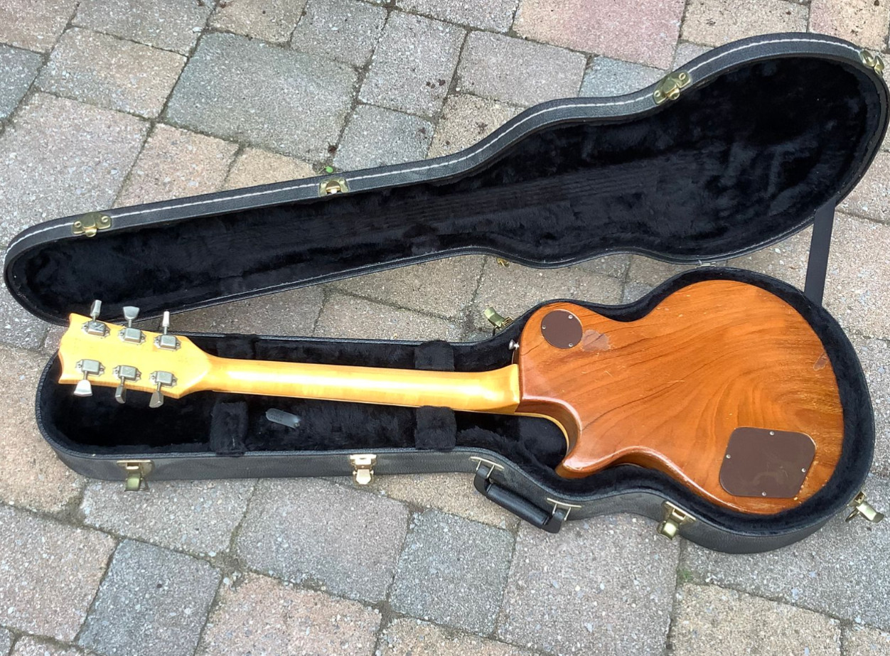 1977 Gibson Les Paul Deluxe Goldtop – Vintage LP, Original, Worn-In Player Grade