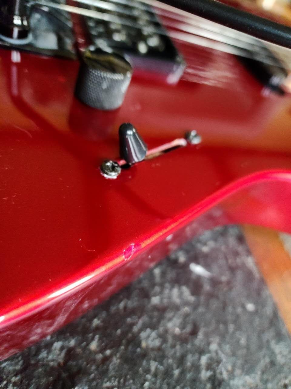 Squier Showmaster Jason Ellis 20th Anniversary strat reverse 2004 – red
