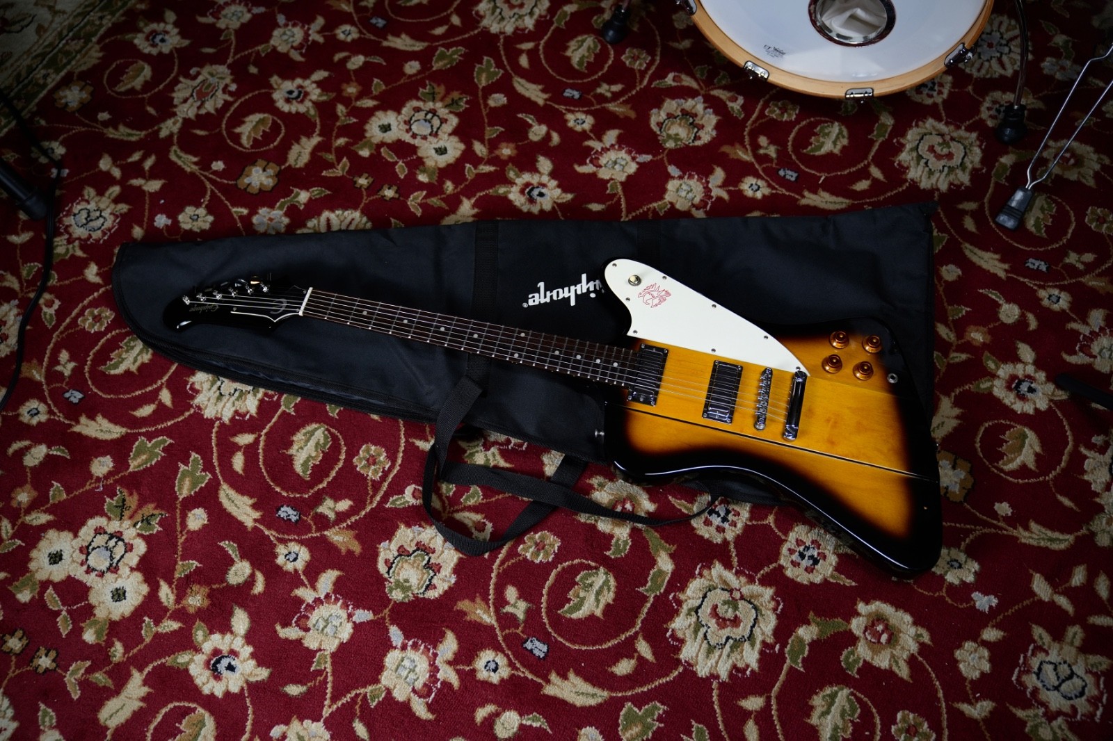 1999 Epiphone Firebird III, Made in Korea – Vintage Sunburst / Original Gig Bag