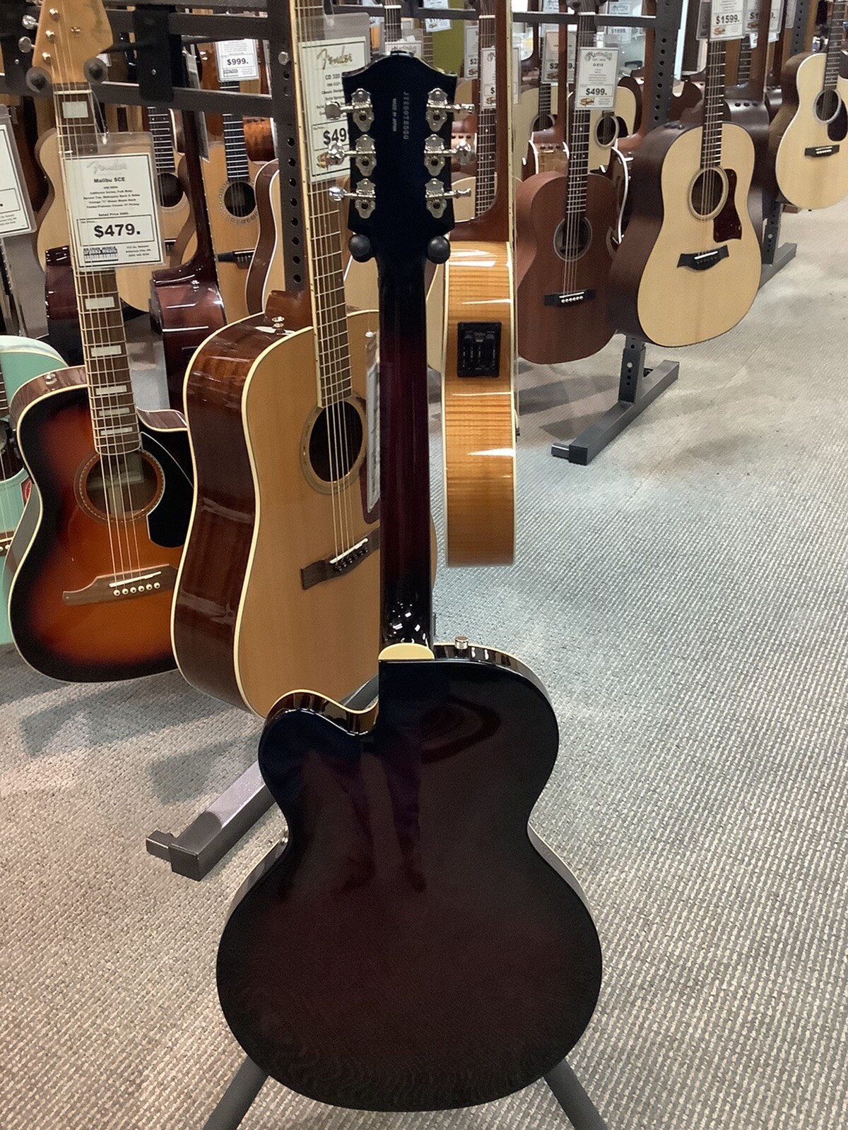 Gretsch G6119T-62 Tennesse Rose