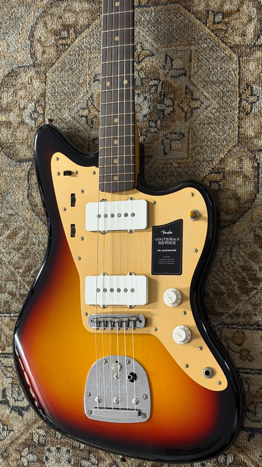 Fender Limited Edition Vintera II Road Worn ’50s Jazzmaster w/Hard Case & Setup