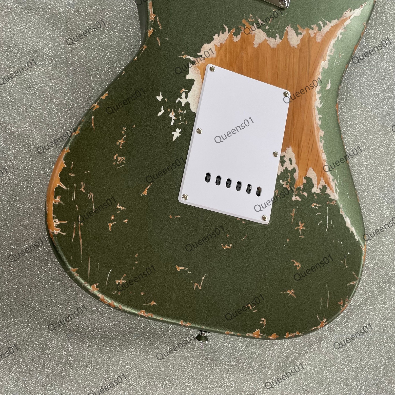 Aged Electric Guitar SSS Pickups Tremolo Bridge Chrome Parts Solid Olive Green