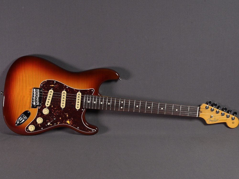 Fender Stratocaster American Pro II 70th Anniversary Comet Burst