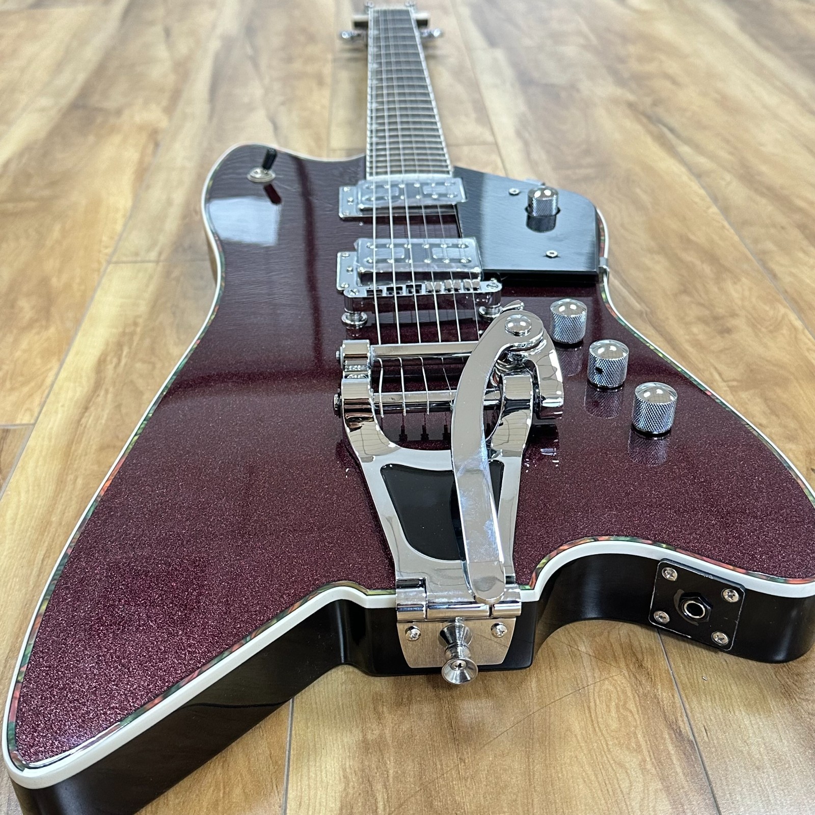 Ship US Limited Edition G6199 Billy-Bo Jupiter Thunderbird – Firebird Red Finish