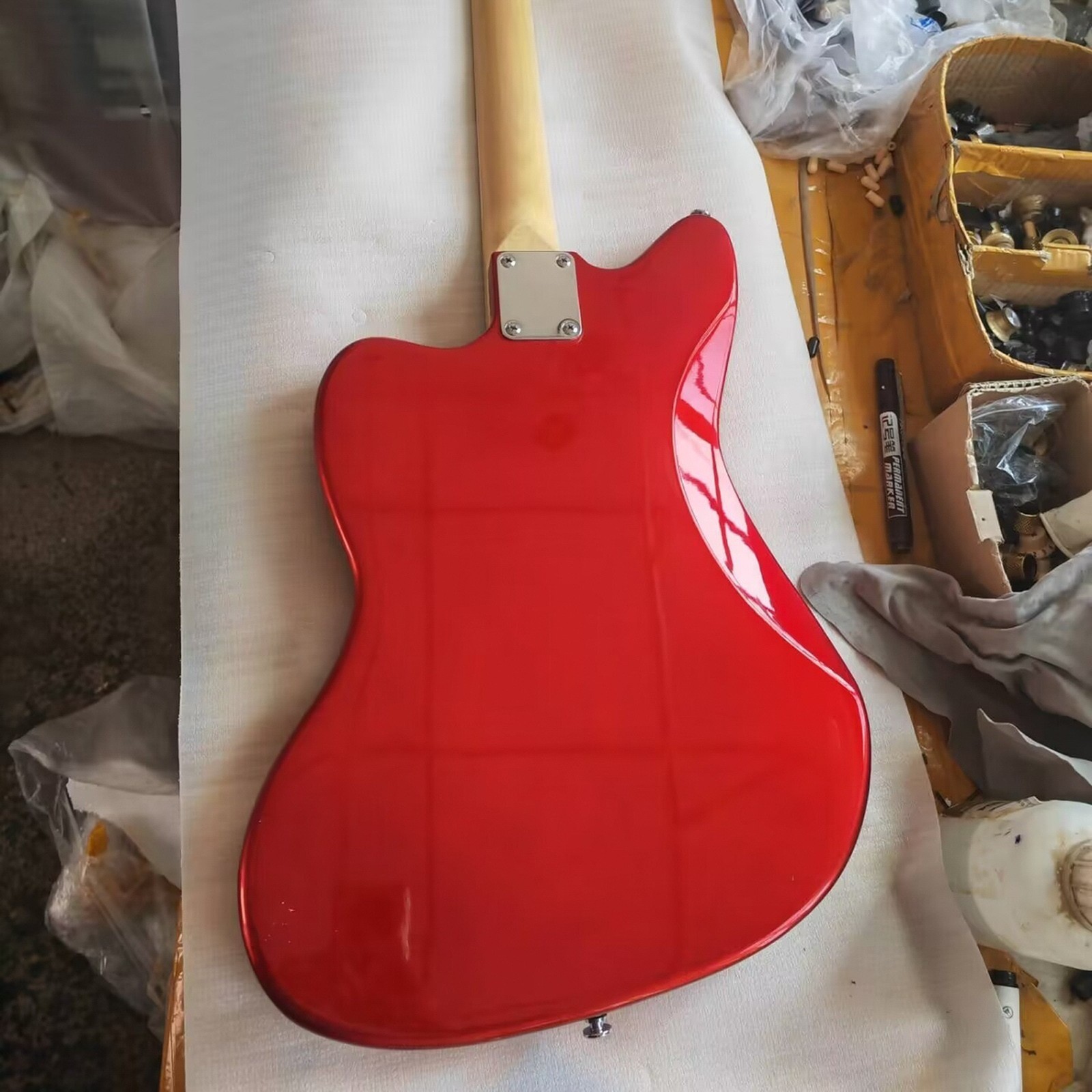 Red Offset Electric Guitar Dual Single Coil Pickups Tremolo Bridge Block Inlay