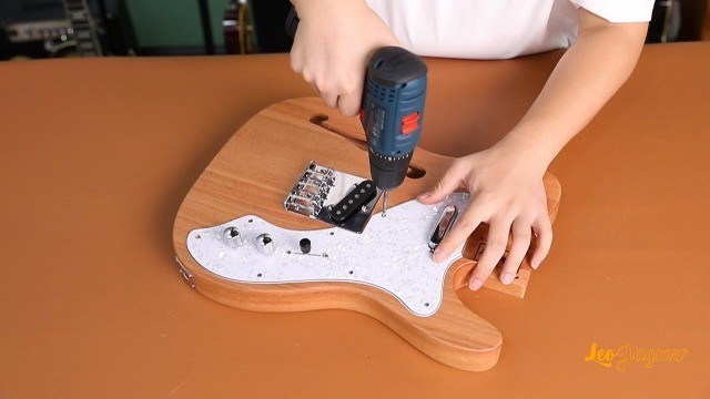 DIY Semi-Hollow Electric Guitar Kit – Mahogany Body, Maple Neck, Laurel Fretboar
