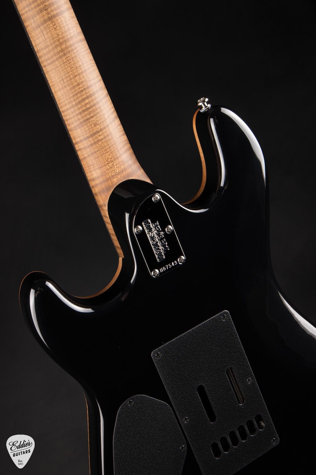 Ernie Ball Music Man Sabre HH – Backdraft