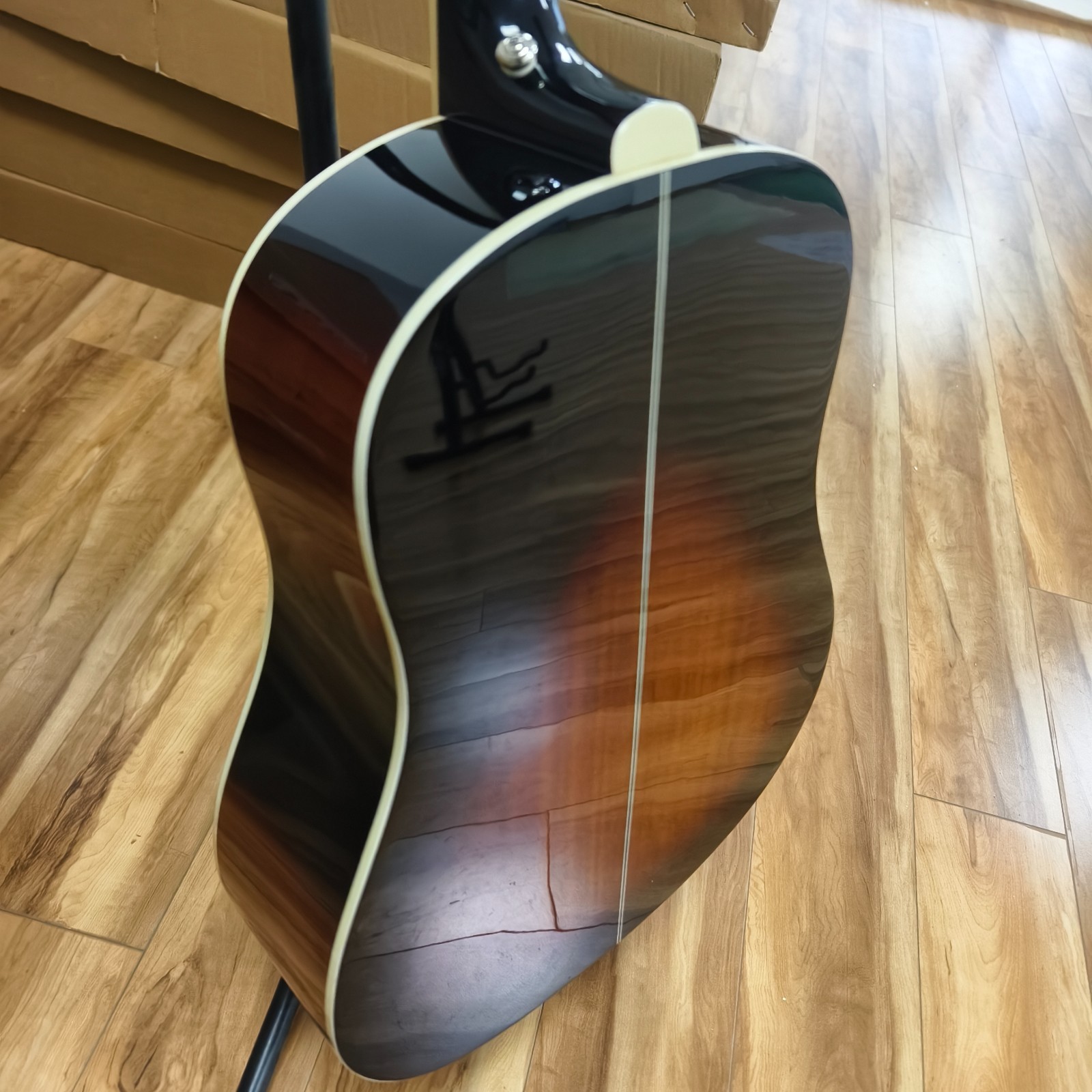 Ship US J-160E Original Acoustic-Electric Guitar – Vintage Sunburst Jumbo Body