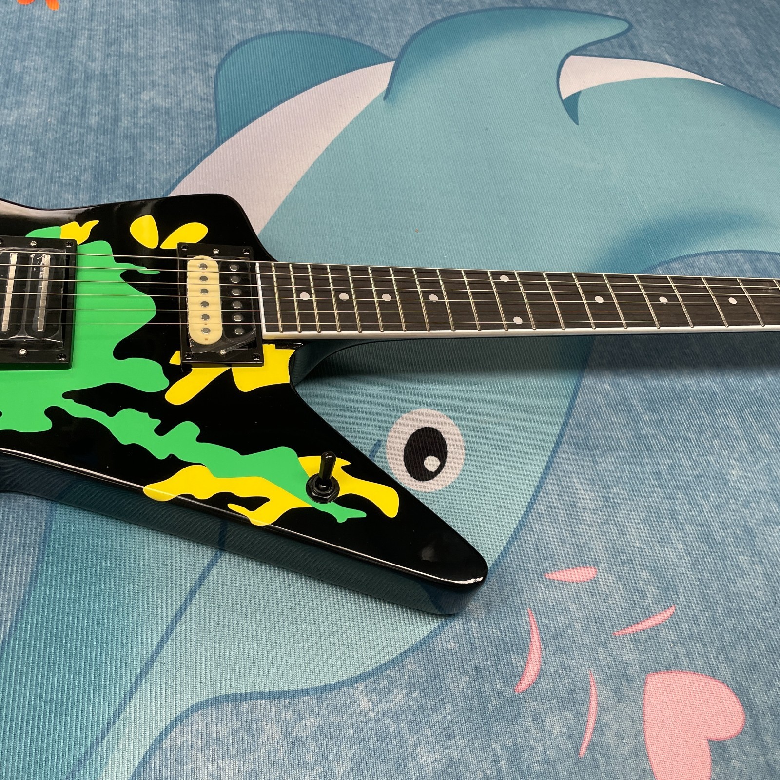 Custom Dimebag Washburn Trendkill CF Electric Guitar 6 strings Skull Body HH