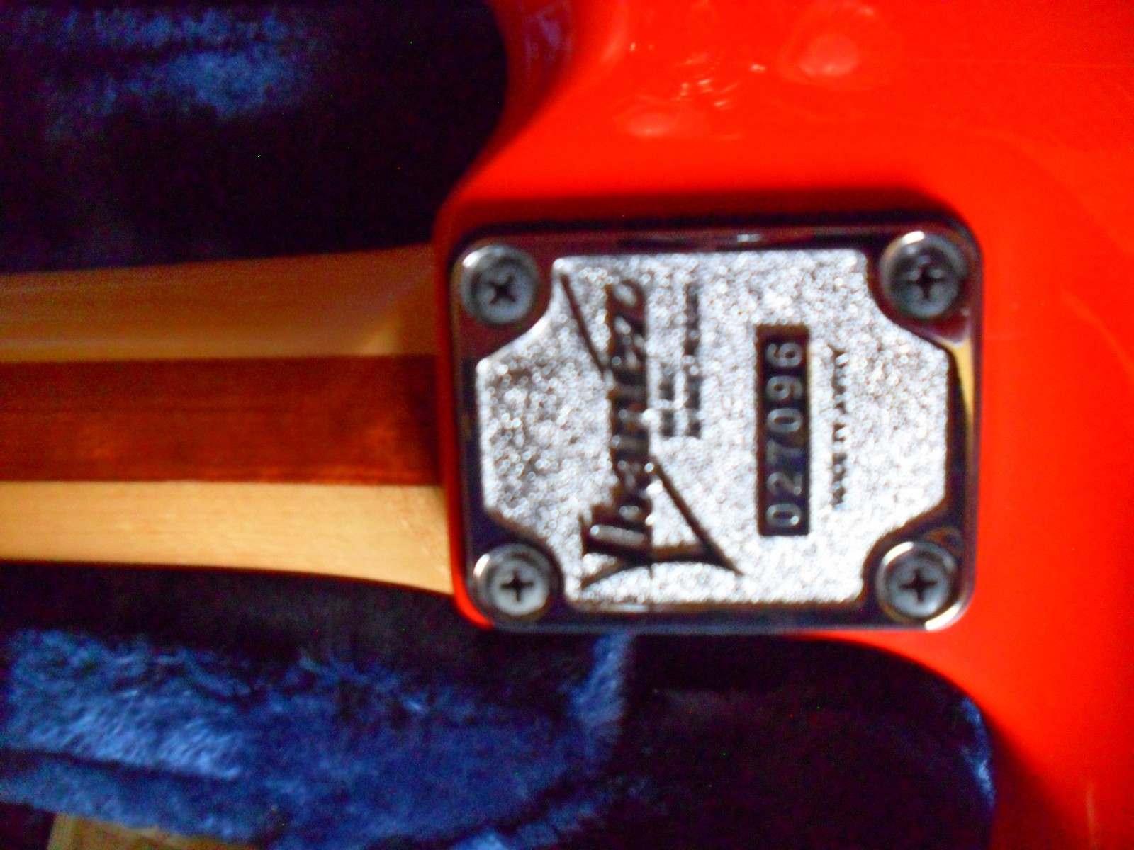 Ibanez JS2410-Joe Satriani Signature Muscle Car Orange 2013 – 2020 – Musc