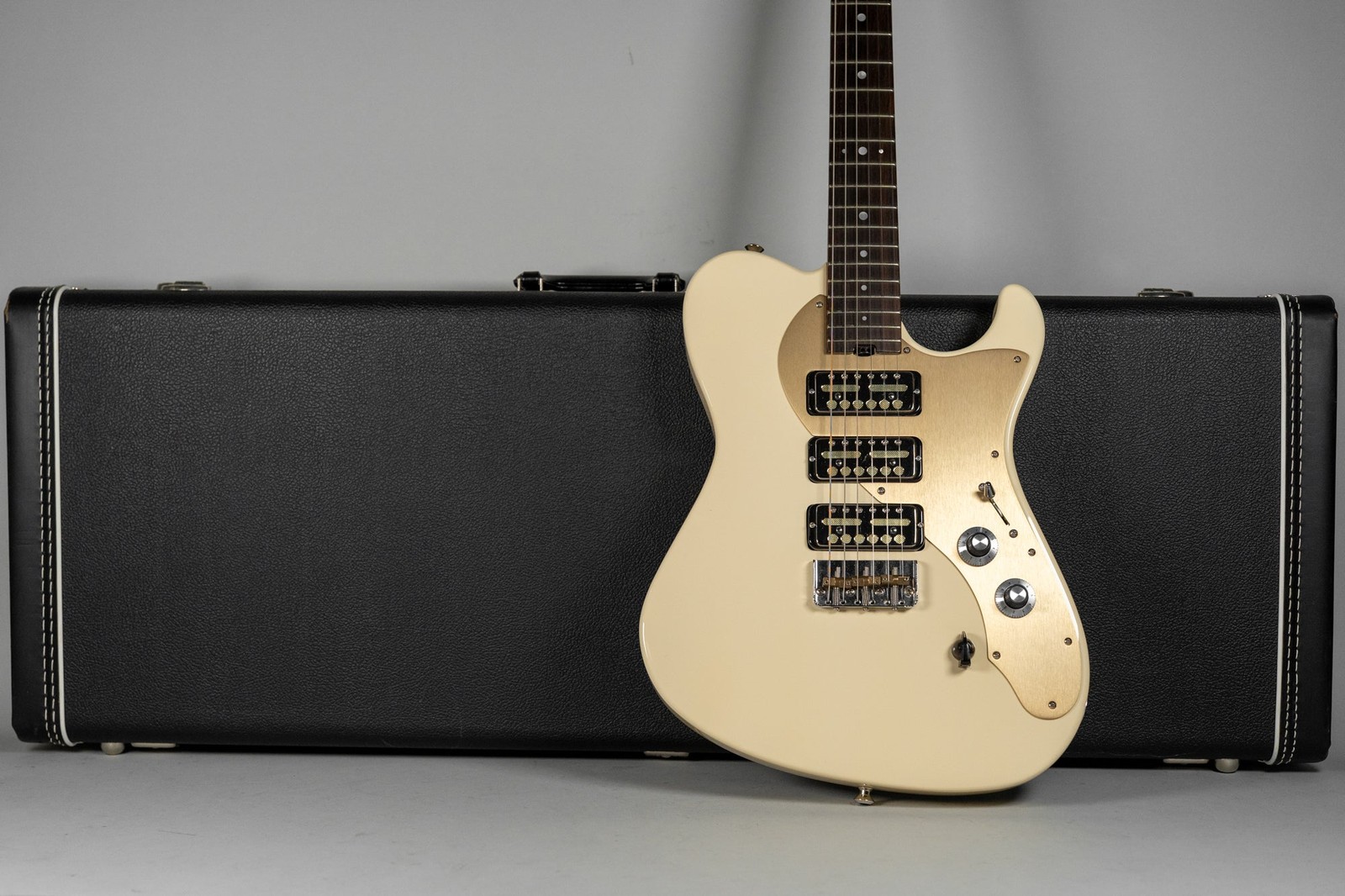 2015 Asher Guitars GT-3 Antique White Lollar Gold Foils w/OHSC