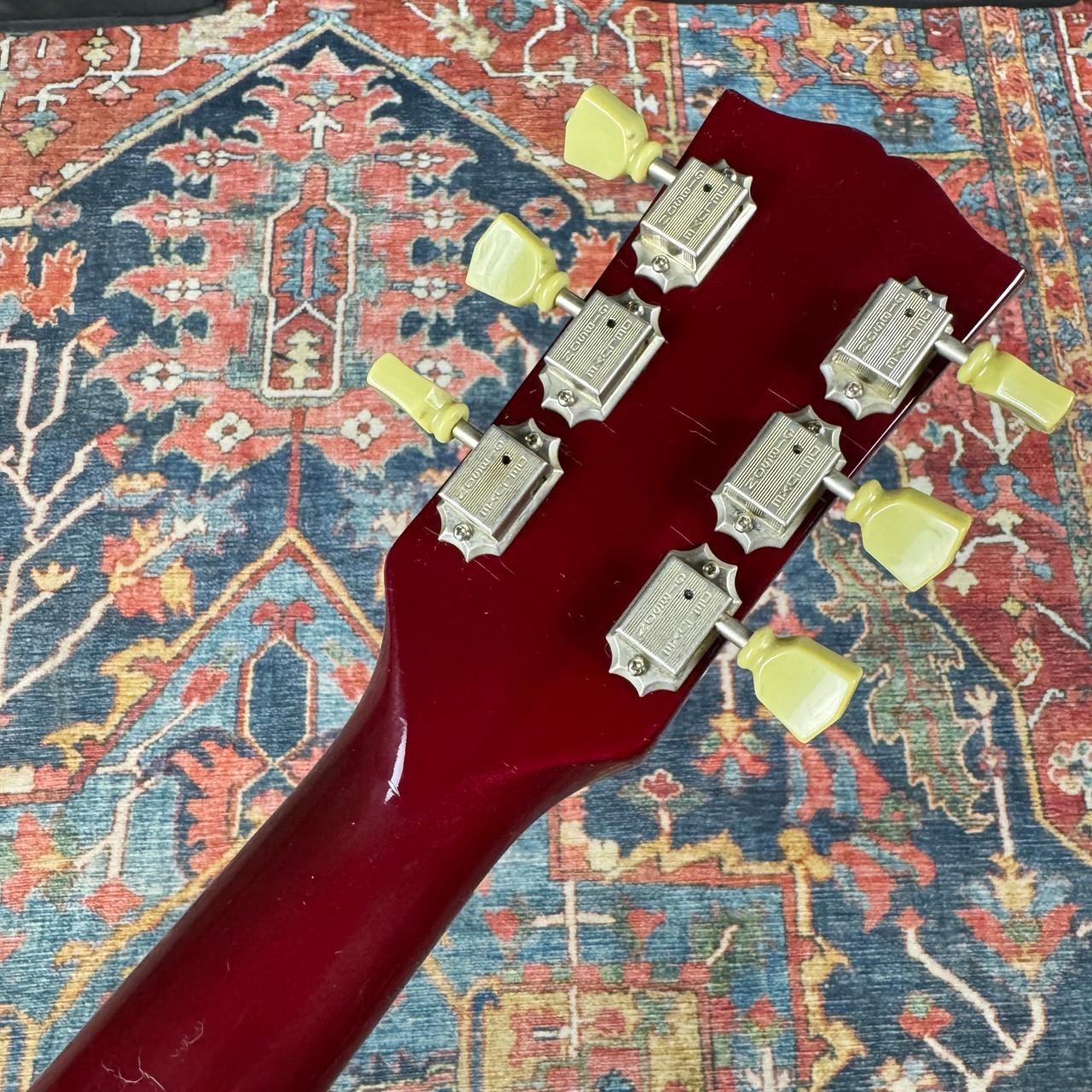 Gibson Chet Atkins Signature Tennessean Semi-Hollow Body – 1995