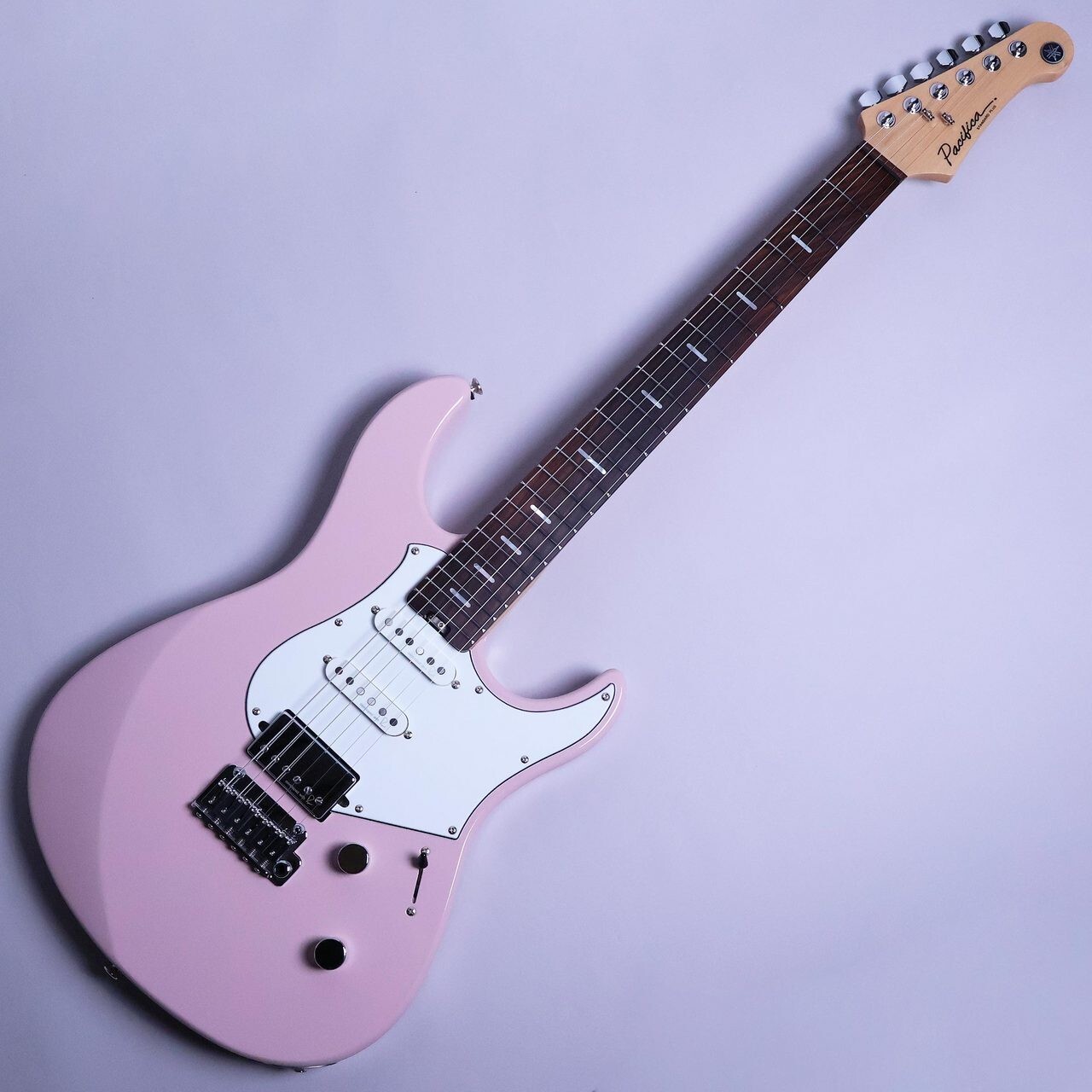 YAMAHA PACS+12 ASP (Ash Pink) Electric Guitar [Used] w/gig bag
