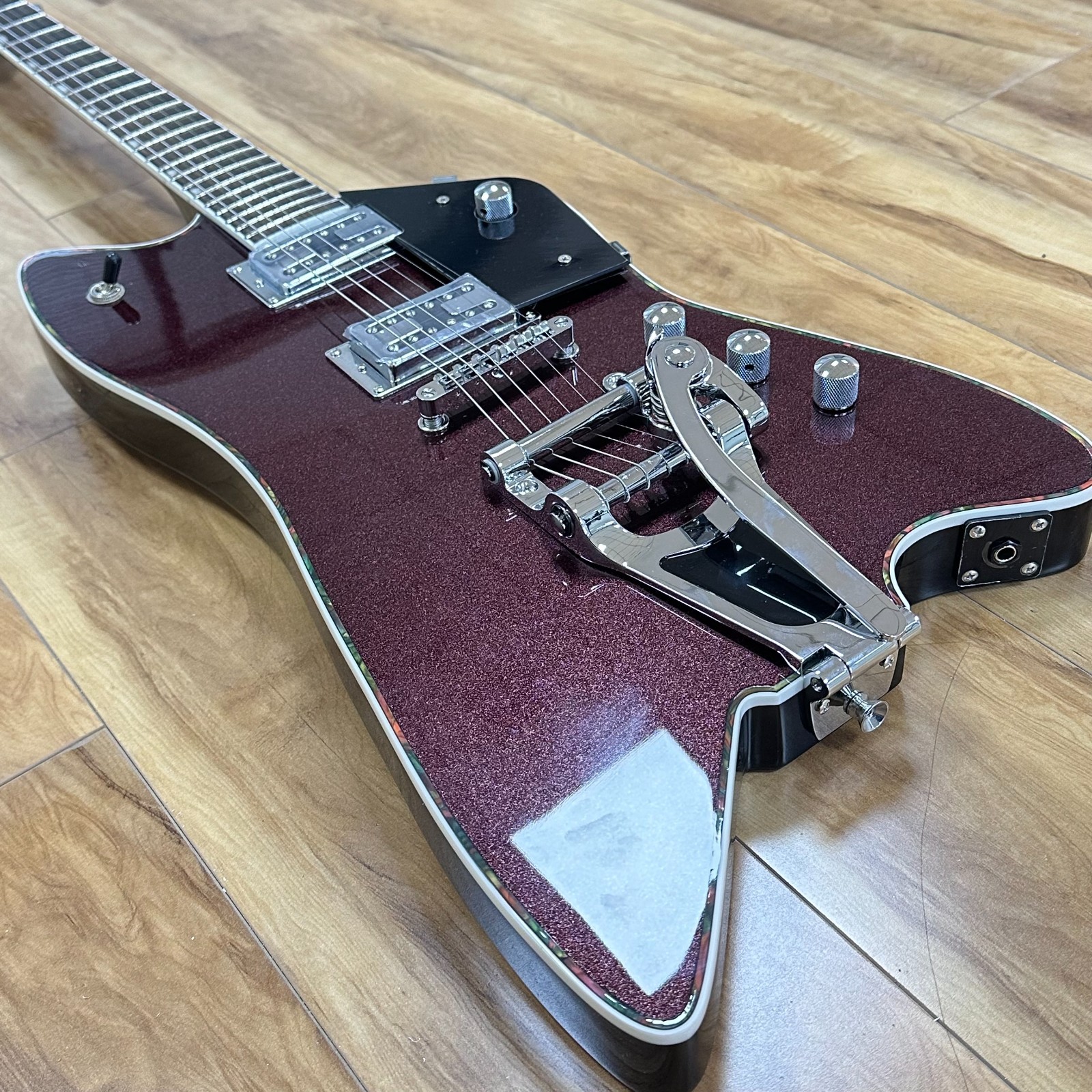 Ship US Limited Edition G6199 Billy-Bo Jupiter Thunderbird – Firebird Red Finish
