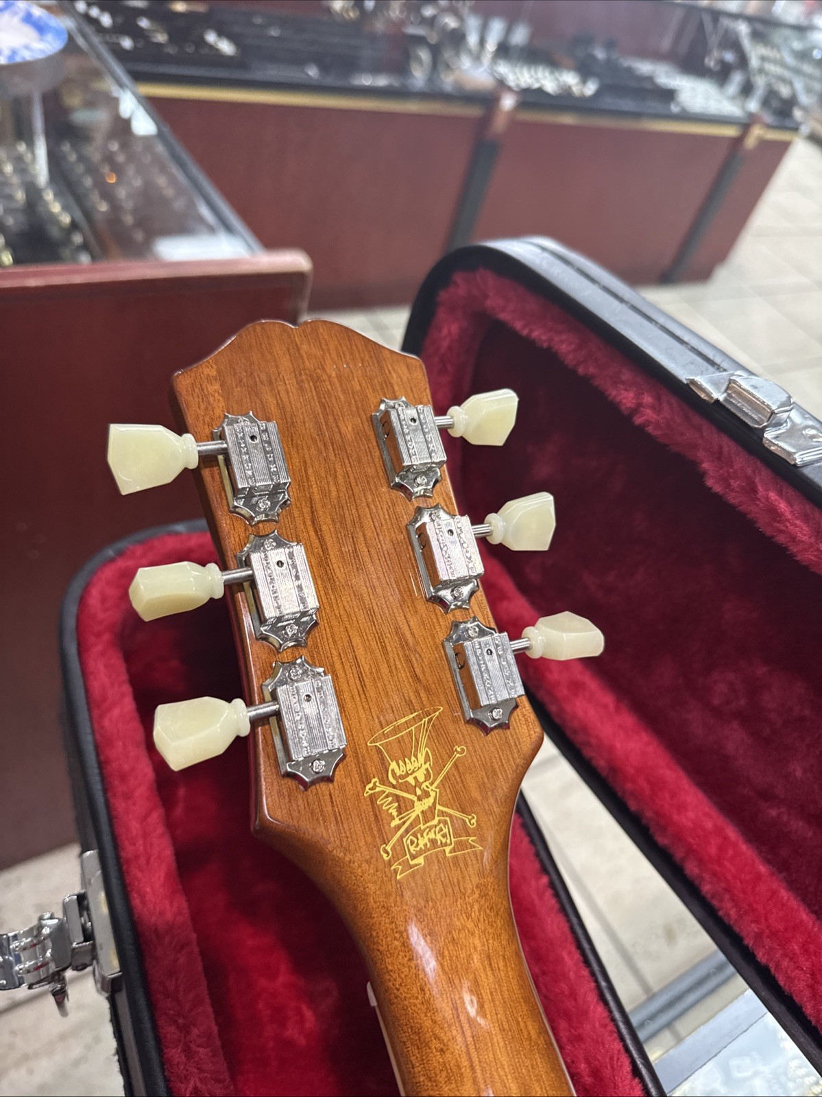 2021 Epiphone Slash Les Paul Gold Top original Hard Case￼
