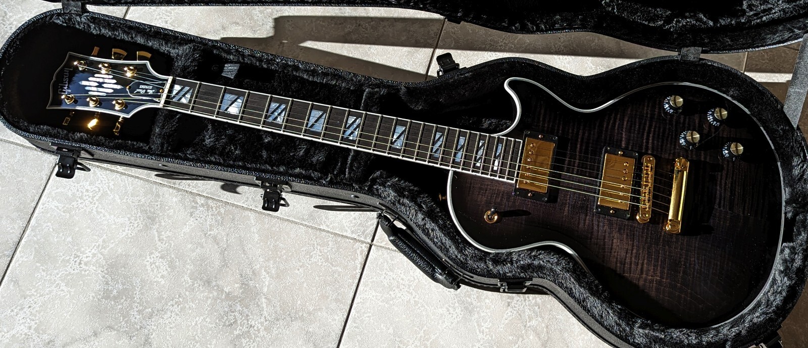 2023 Gibson Les Paul Modern Supreme – Translucent Ebony