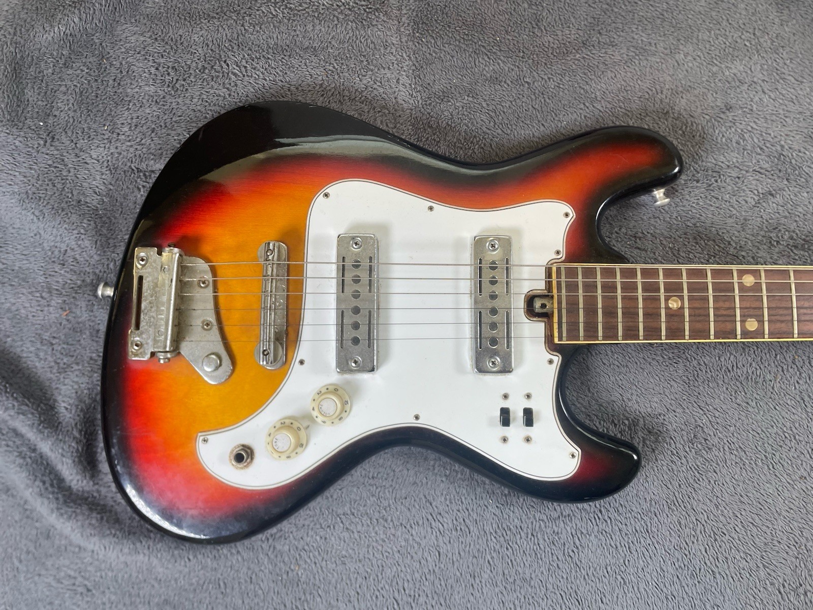Vintage 1960’s Tele-Star Teisco Kawai Electric Guitar