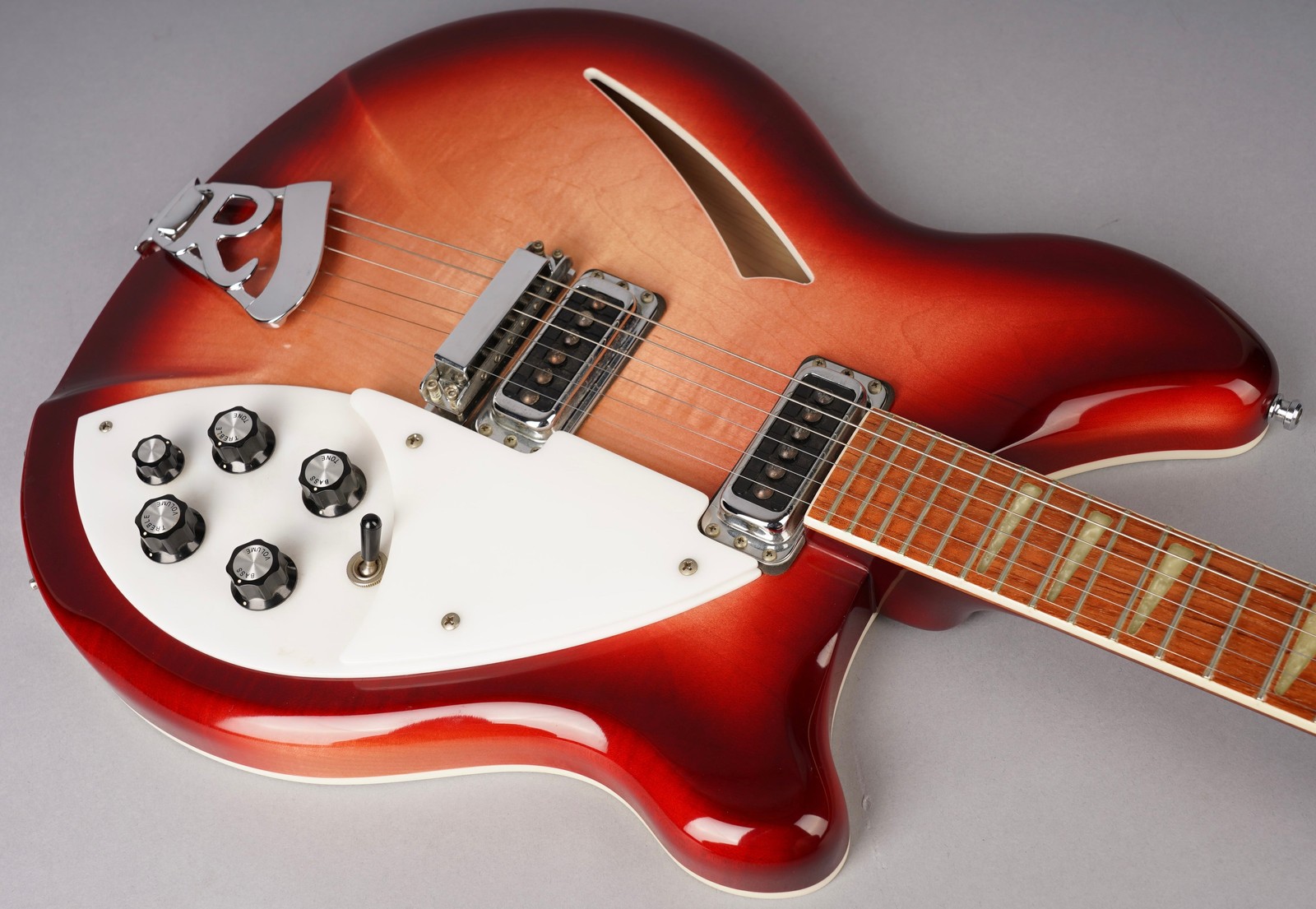 Rickenbacker 360 Fireglo – 1998 – OHSC