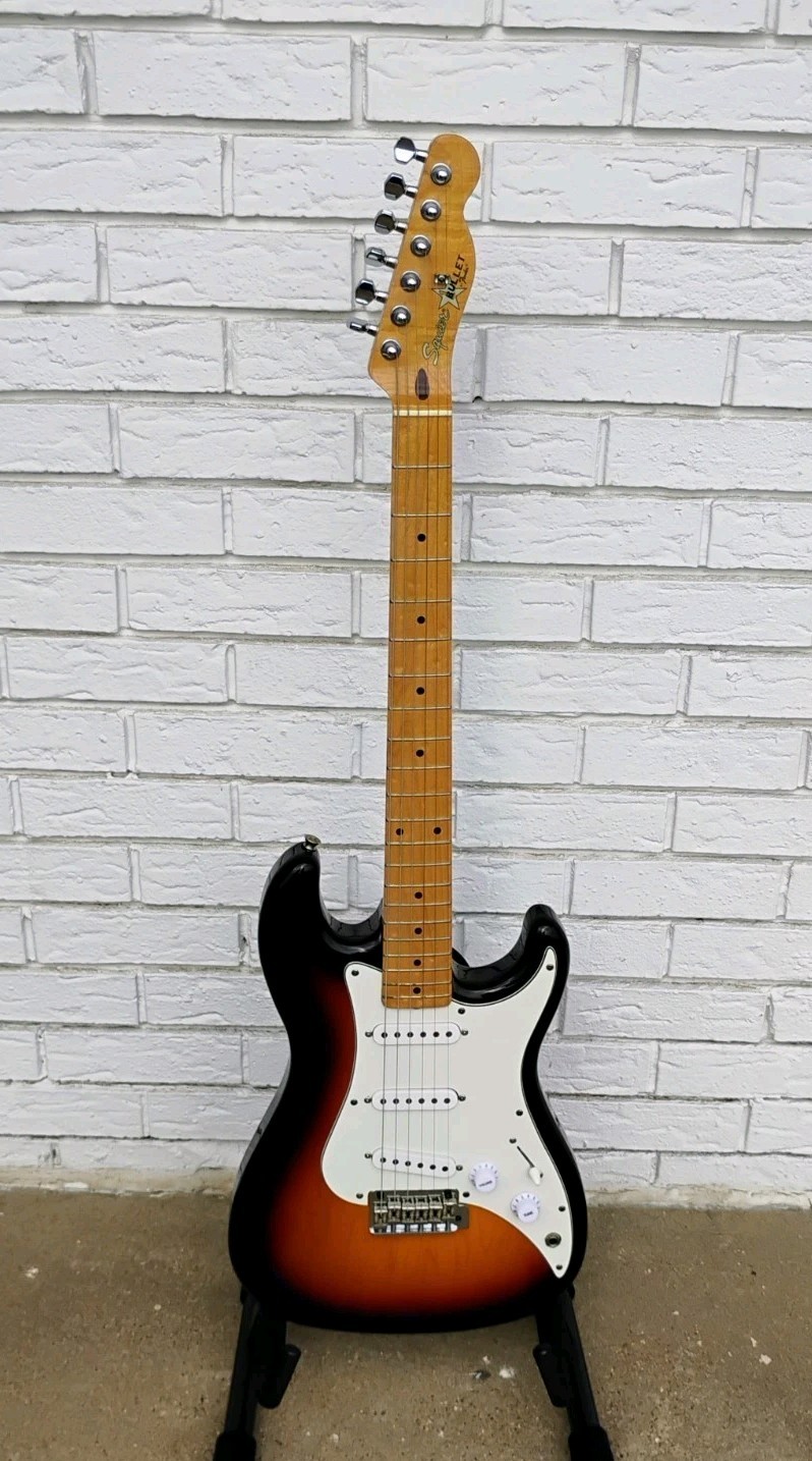 1986 Fender Squire Bullet Electric Guitar w/HSC! -LL
