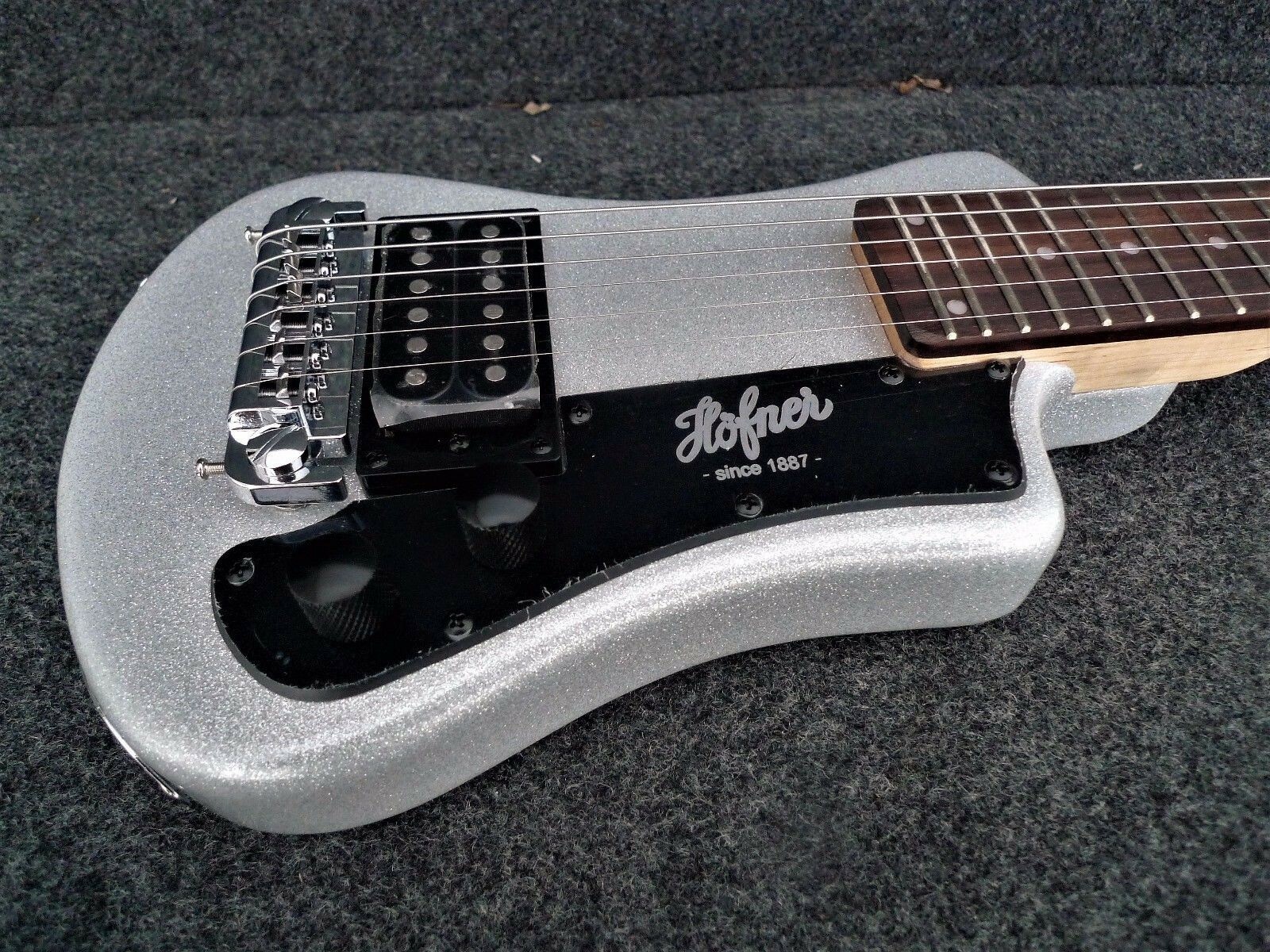 HOFNER HCT-SH-SS SHORTY TRAVEL Electric Guitar METALIC SILVER SPARKLE & Gig Bag