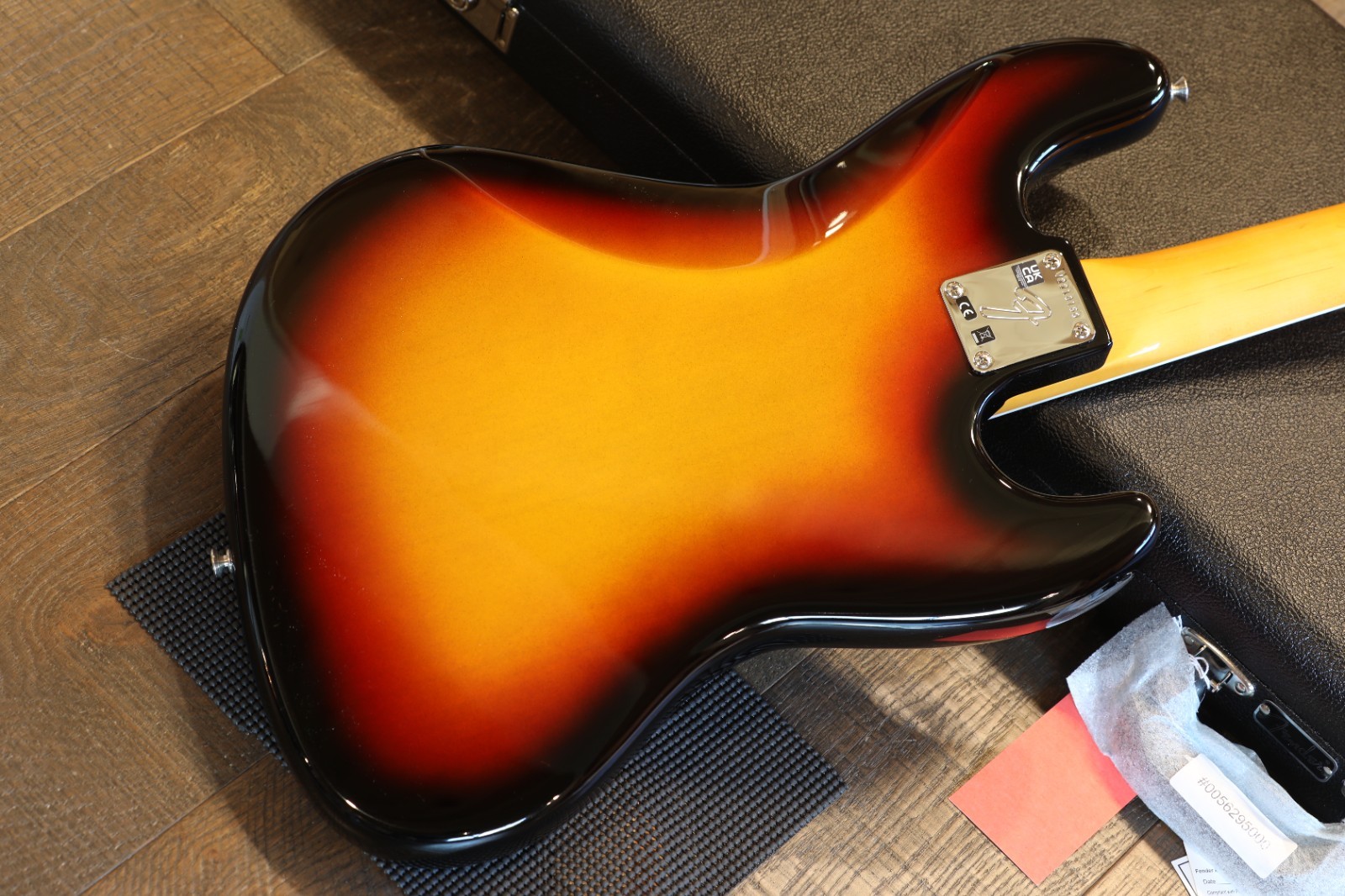 Lefty! 2022 Fender American Vintage II Precision Bass Sunburst + COA OHSC