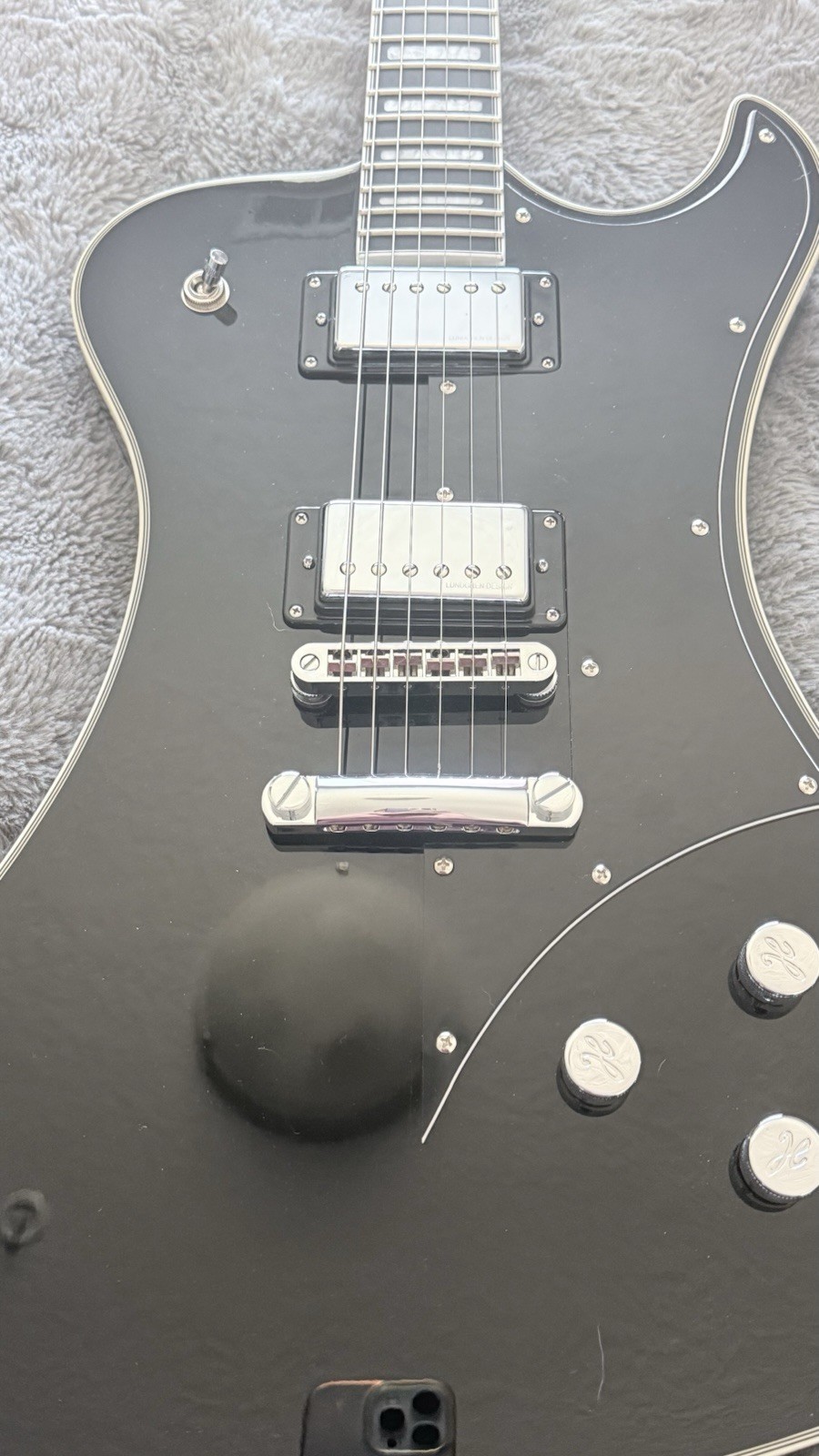 GHOST Hagstrom Fantomen Black Electric Guitar with Soft Case Excellent Condition