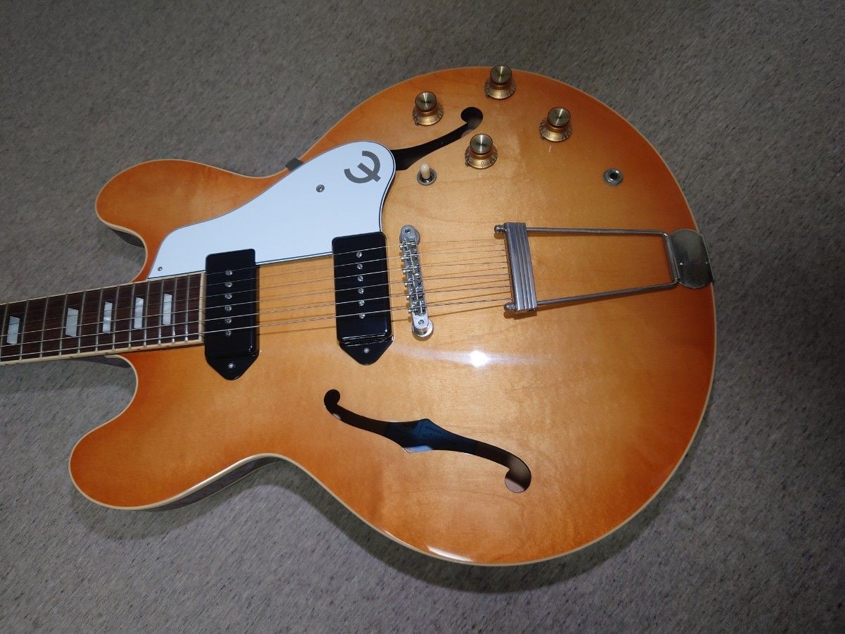 Epiphone USA CASINO Royal Tan Semi-Hollow Guitar Used Excellent
