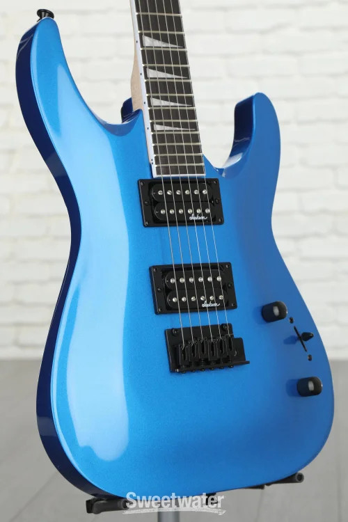 Jackson Dinky Arch Top JS22 DKA – Metallic Blue