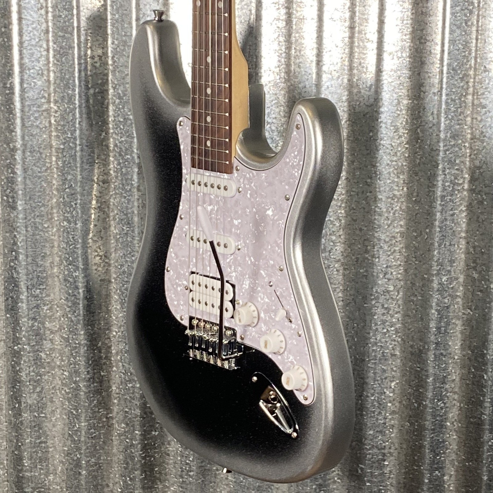Musily MST-1 Strat Style HSS Guitar Metal Black Burst #21820260001 Used