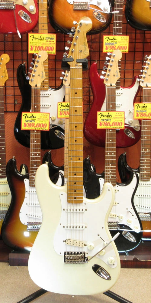 Fender Japan St57-58Us