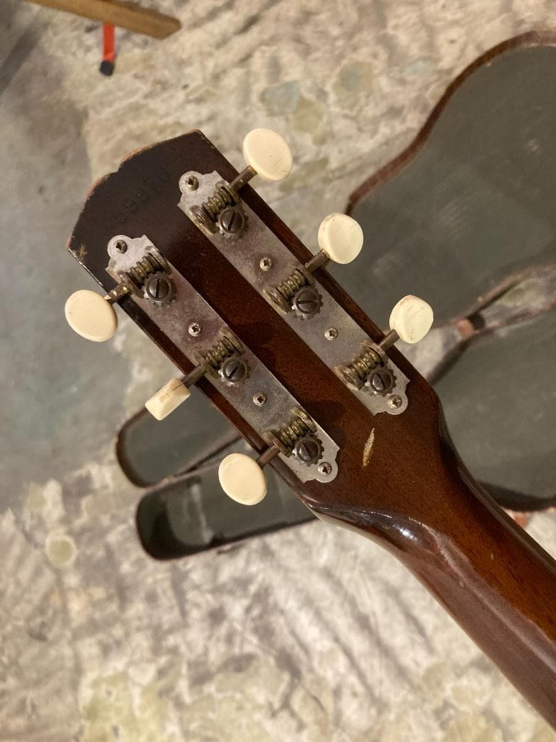 1961 Gibson MelodyMaker Jacaranda Alligator Case, Original, Used