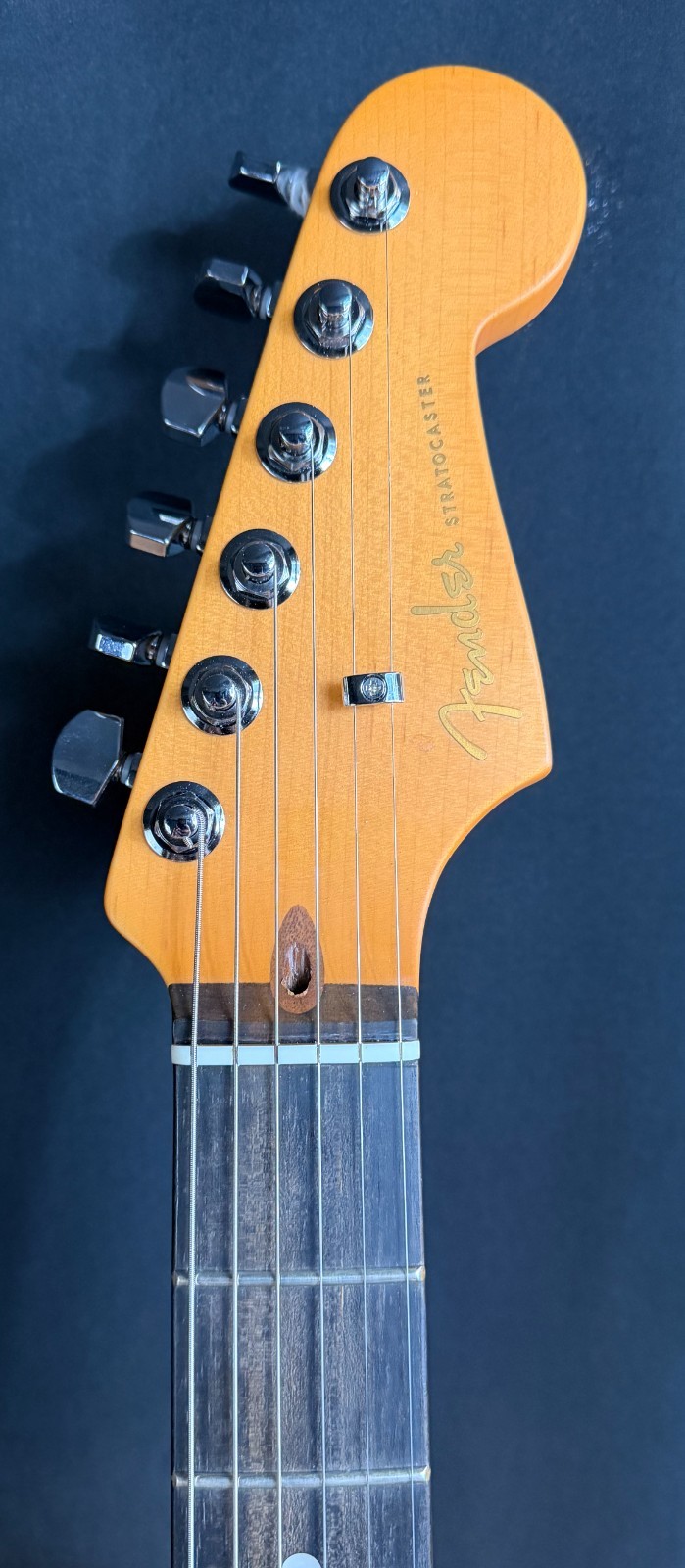 Fender American Ultra II Stratocaster Electric Guitar Texas Tea Finish w/ OHSC
