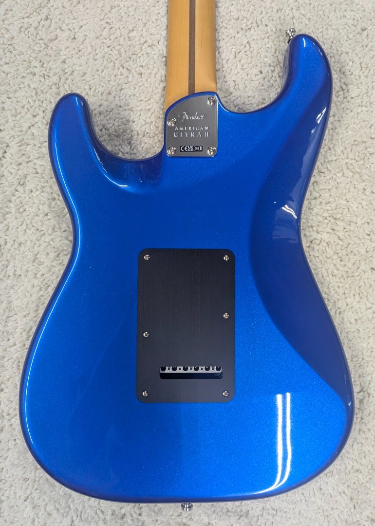 Fender American Ultra II Stratocaster Guitar Ebony Fretboard, Noble Blue w/Case